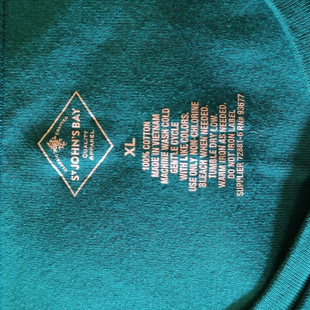 Top - Picture 3 of 3